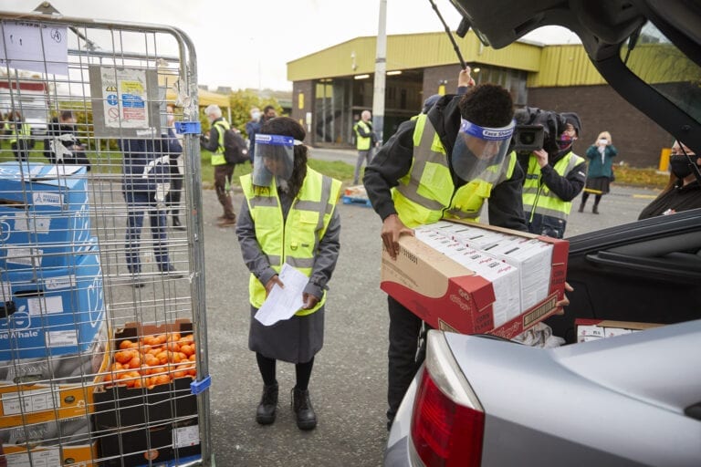 Marcus Rashford visits Fareshare